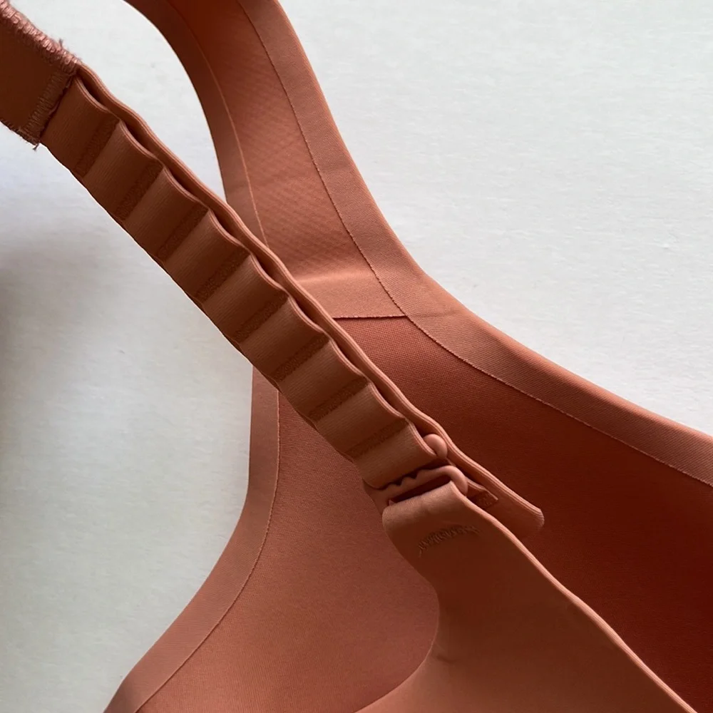 Knix Catalyst Sports Bra - Picture 9 of 11